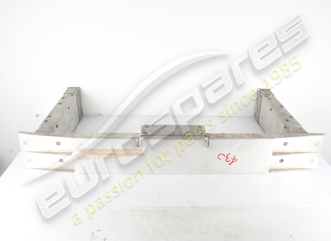 utilisé ferrari cadre arrière complet. numéro de pièce 68887200 (2)