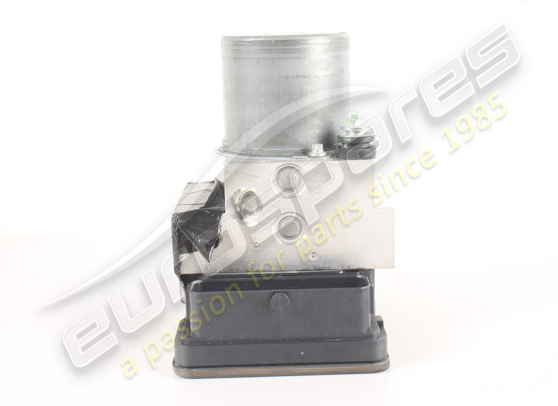 UTILISÉ FERRARI UNITÉ HYDRAULIQUE. NUMÉRO DE PIÈCE 331000 (3) utilisé ferrari unité hydraulique. numéro de pièce 331000 (3)