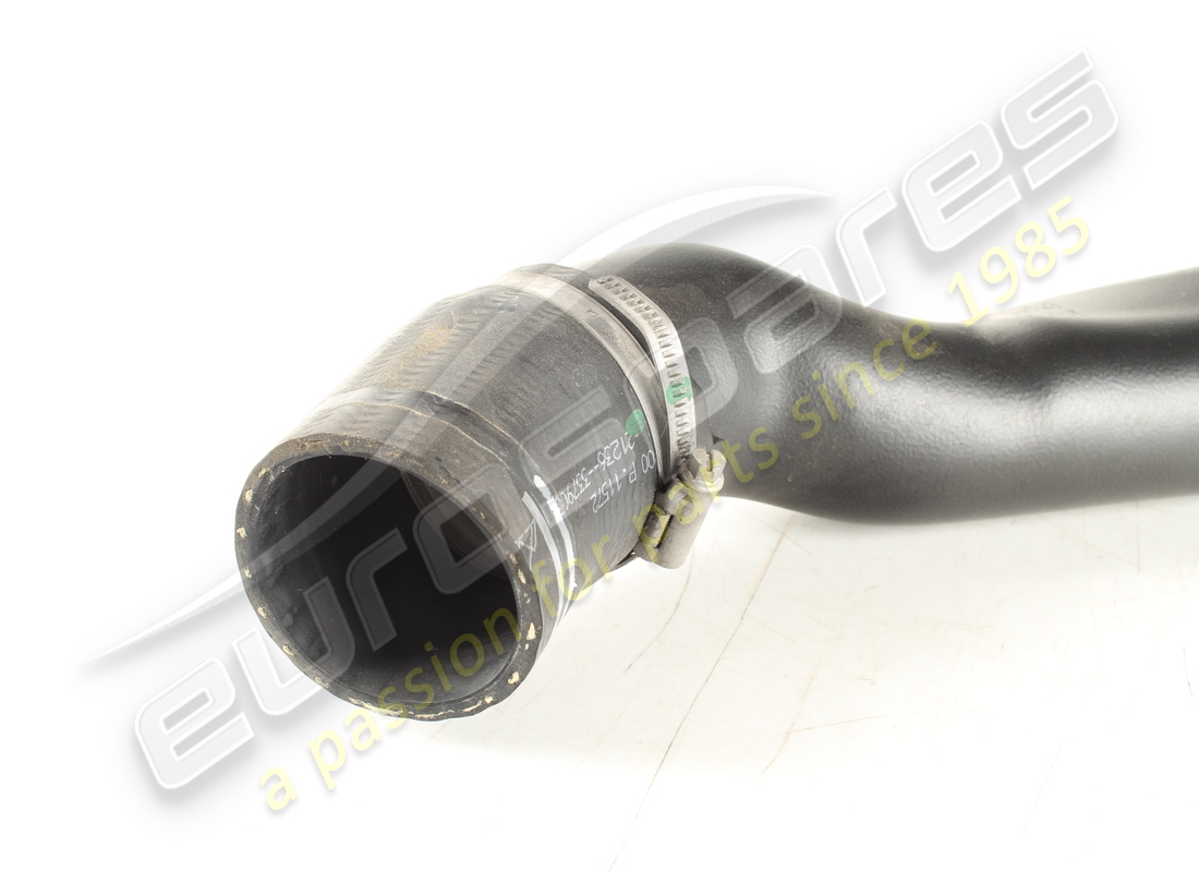 utilisé ferrari tuyau gauche du refroidisseur intermédiaire à. numéro de pièce 814108 (2)