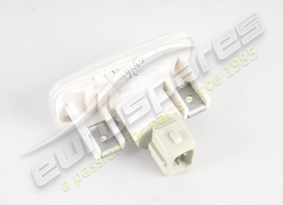 lampe d'intérieur aston martin d'occasion. numéro de pièce 8d3313k705aa (2)
