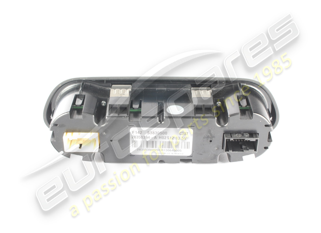 panneau de commande de climatisation d'occasion ferrari. numéro de pièce 83830500 (2)