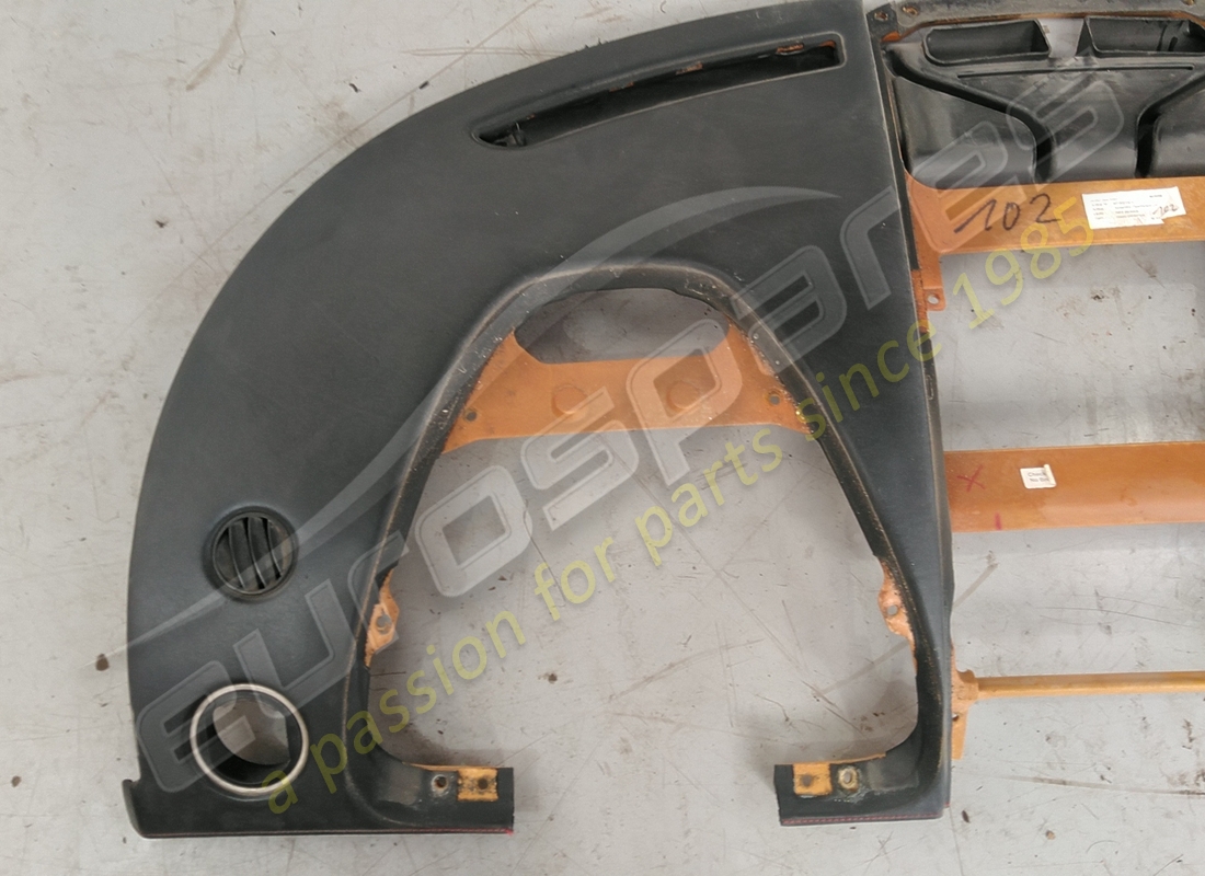 utilisé eurospares partie supérieure du dash . (livré avec unité airbag) pas d'airbag. numéro de pièce eap1384176 (3)