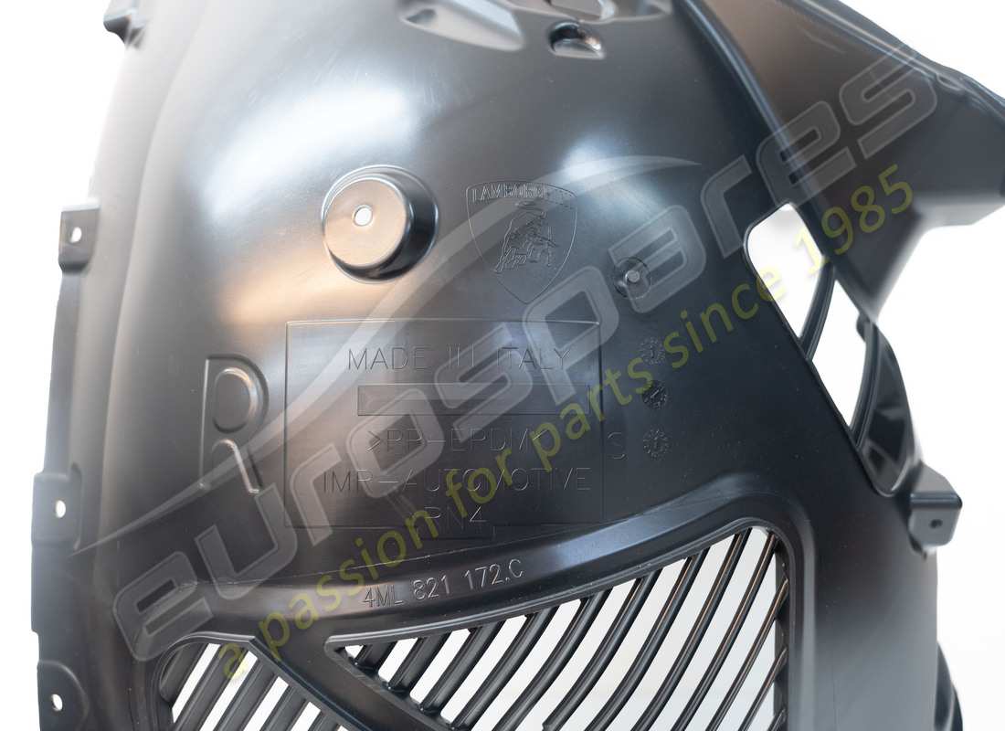 nouveau carter de roue lamborghini. numéro de pièce 4ml821172c (3)