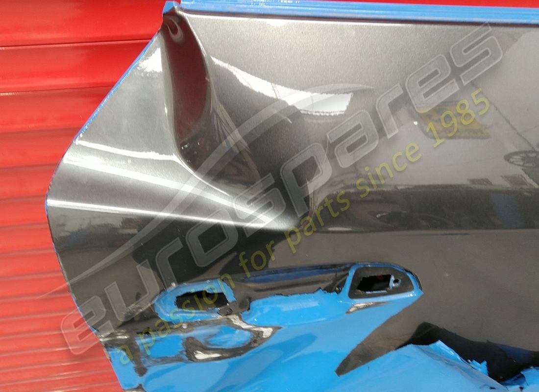 porte arrière droite lamborghini endommagée. numéro de pièce 4ml833052a (3)