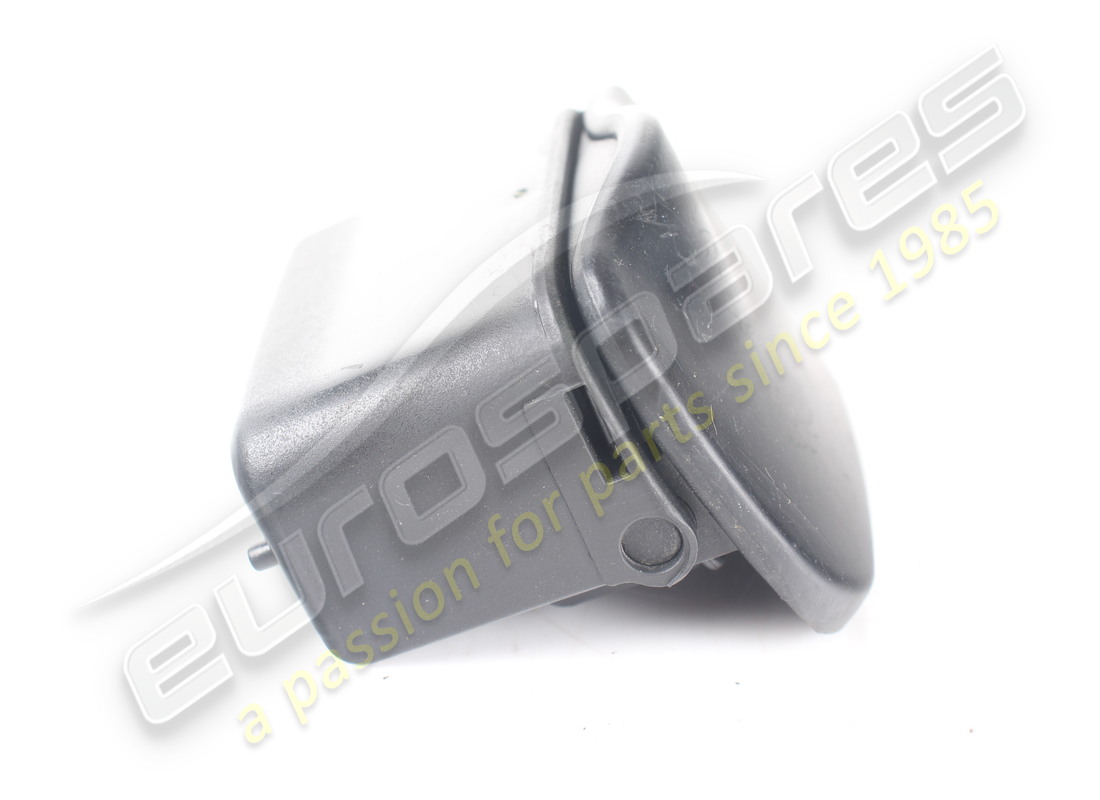 UTILISÉ MASERATI CENDRIER AVANT. NUMÉRO DE PIÈCE 388300602 (5) utilisé maserati cendrier avant. numéro de pièce 388300602 (5)