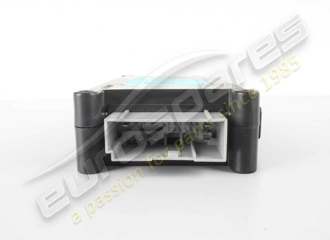 module aston martin électronique d'occasion pour portillon. référence ag4314c237ca (3)
