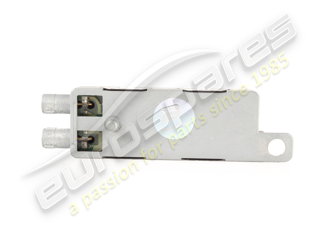 utilisé maserati fm2/dab amplificateur. numéro de pièce 670002131 (3)