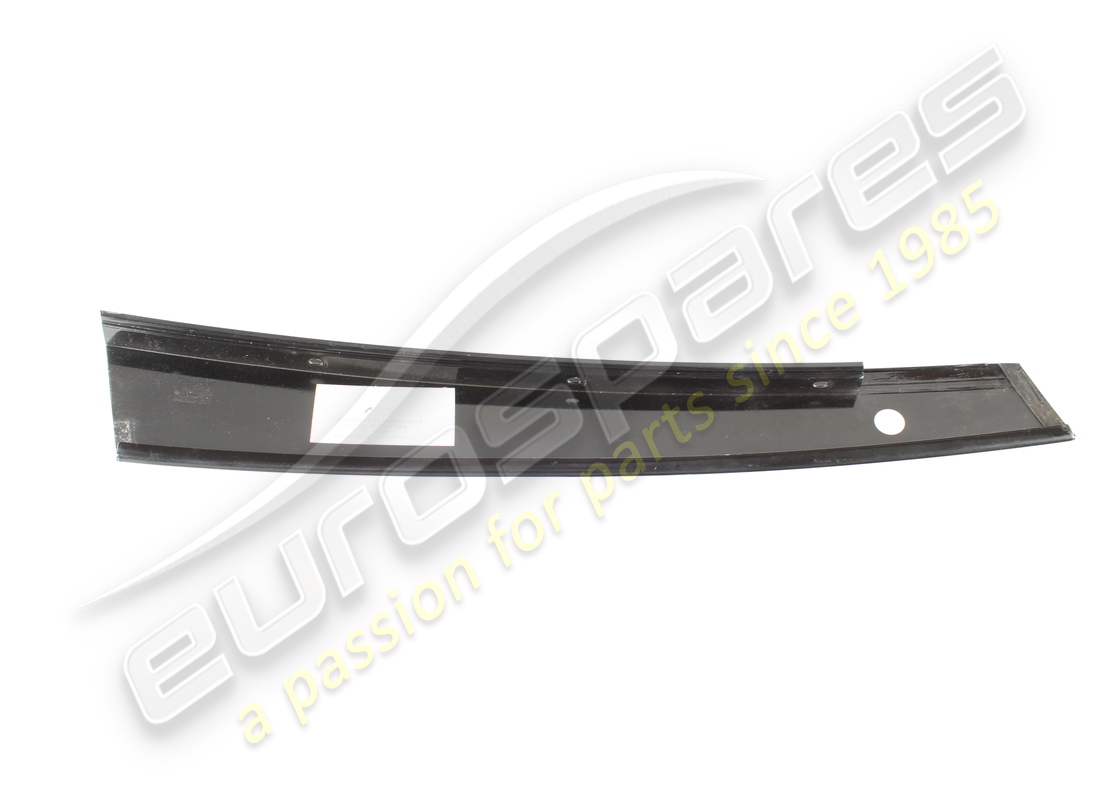 garniture extérieure de porte avant droit d'occasion maserati. référence 67066300 (3)