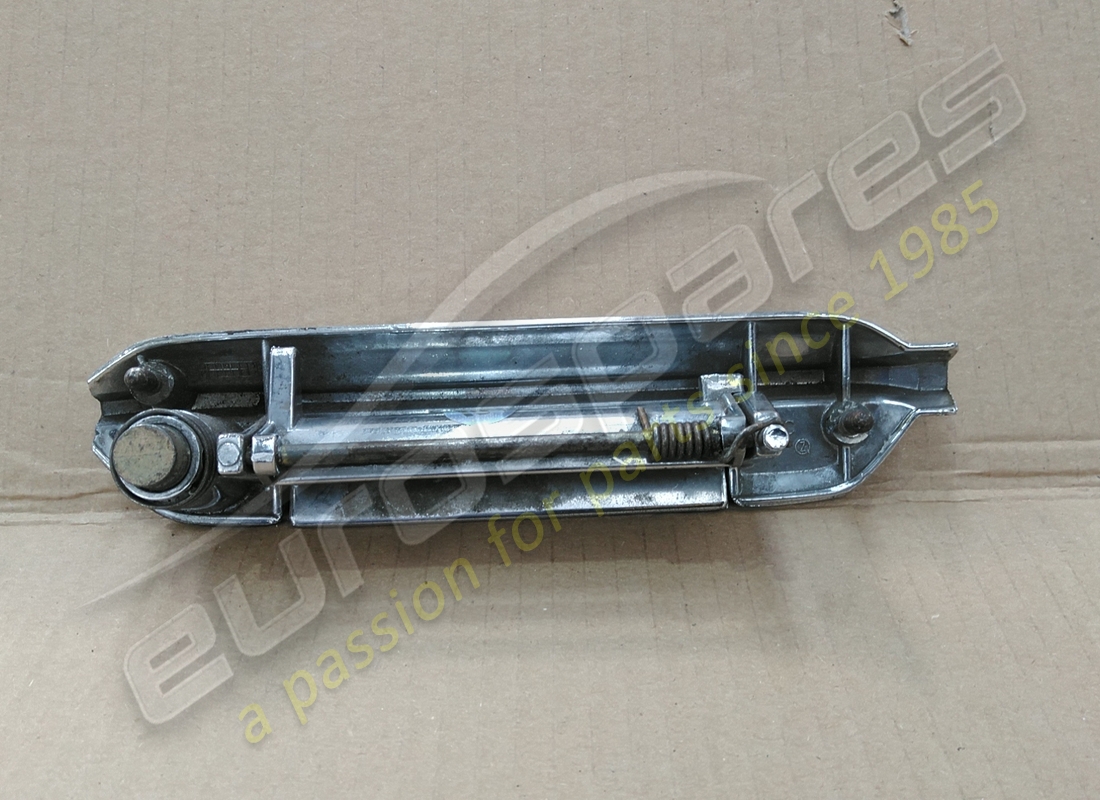 utilisé lamborghini poignée de porte extérieure gauche. numéro de pièce 006754309 (2)
