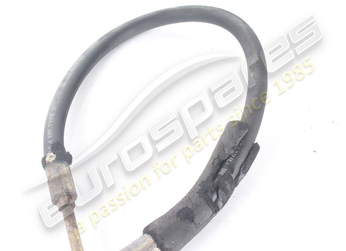 tuyau de maserati utilisé. numéro de pièce 377840207 (2)