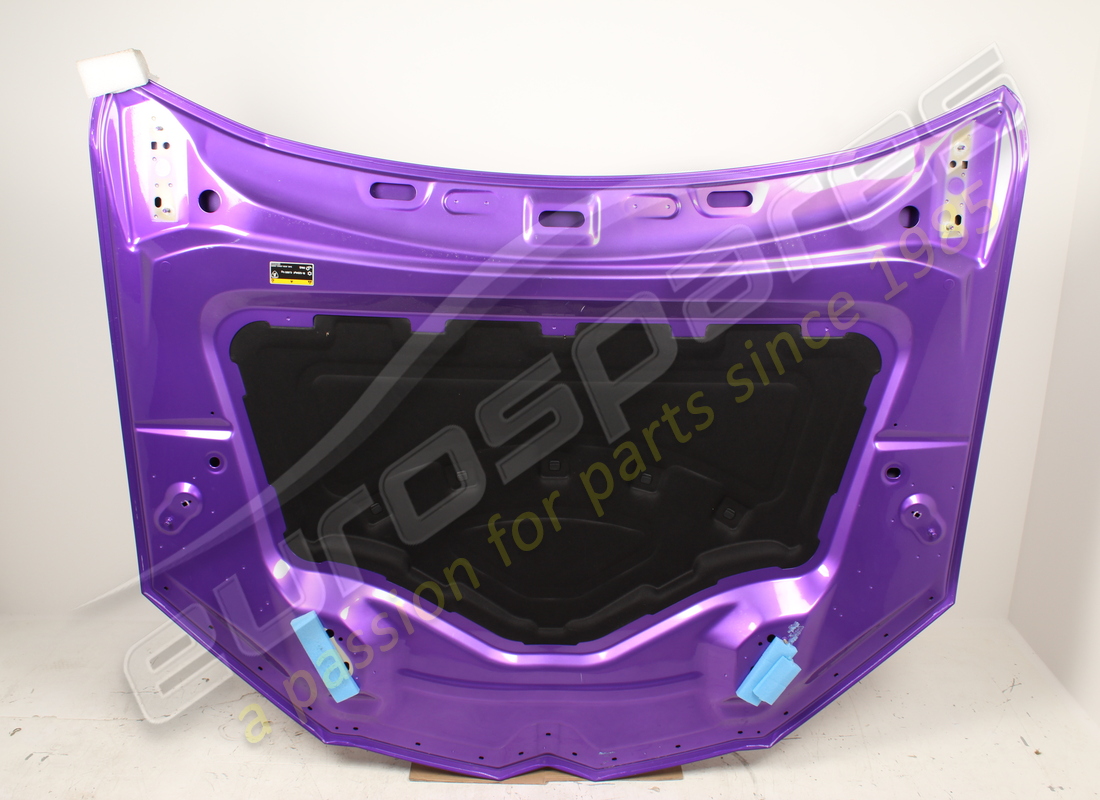 hotte lamborghini utilisée. numéro de pièce 4ml823029 (2)