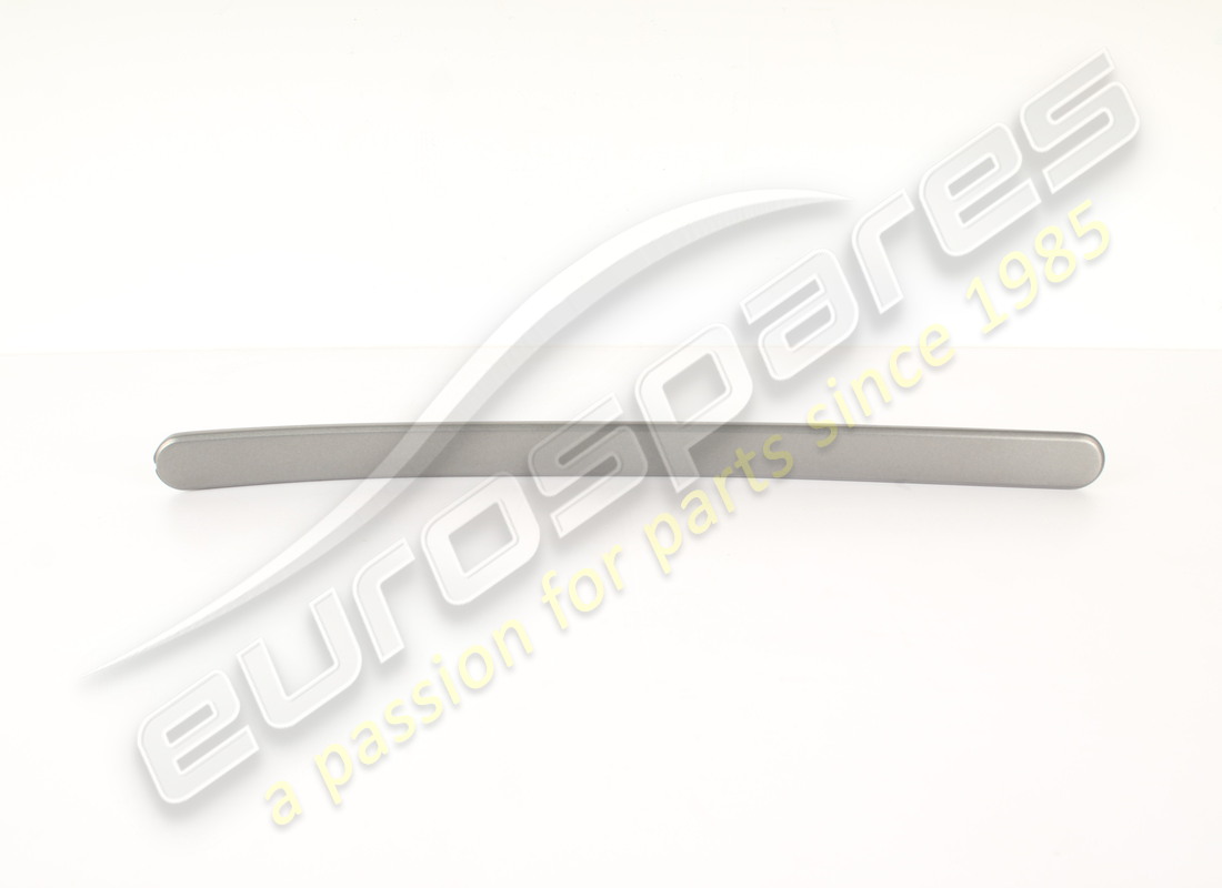 USED MASERATI REAR LH MOULDINGALUMINIUM . PART NUMBER 67393928 (1)