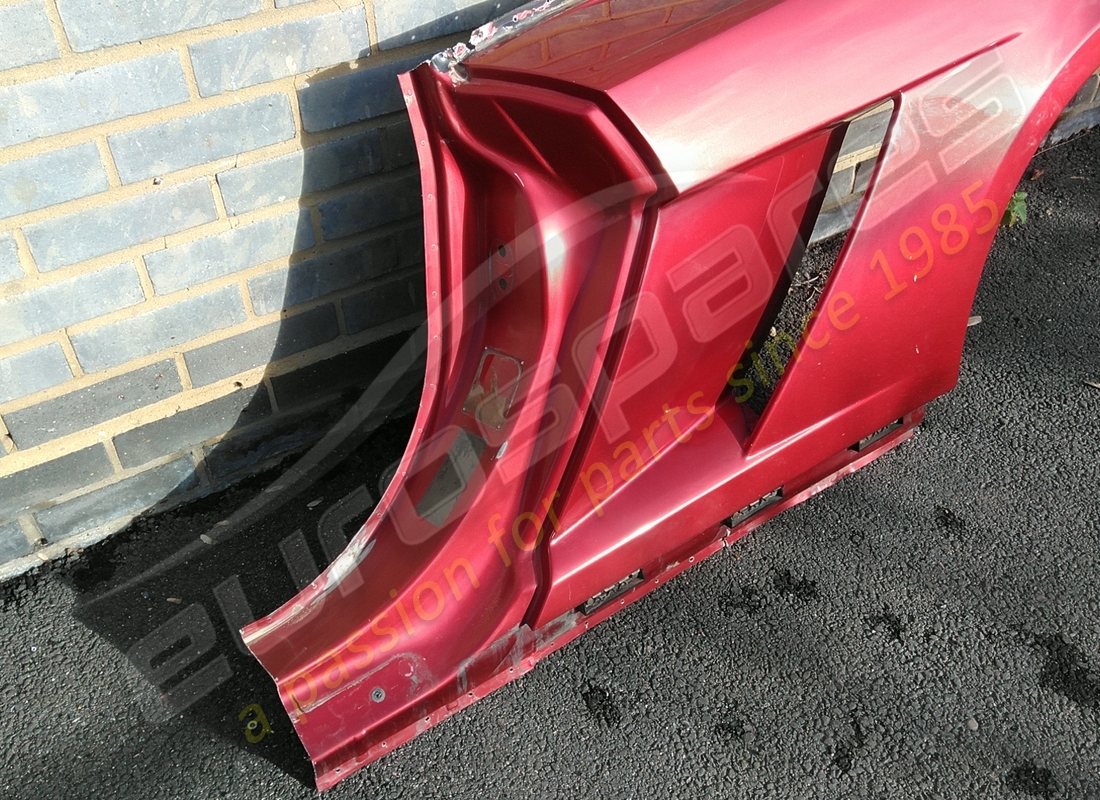 utilisé lamborghini aile arrière gauche. numéro de pièce 408809603a (2)