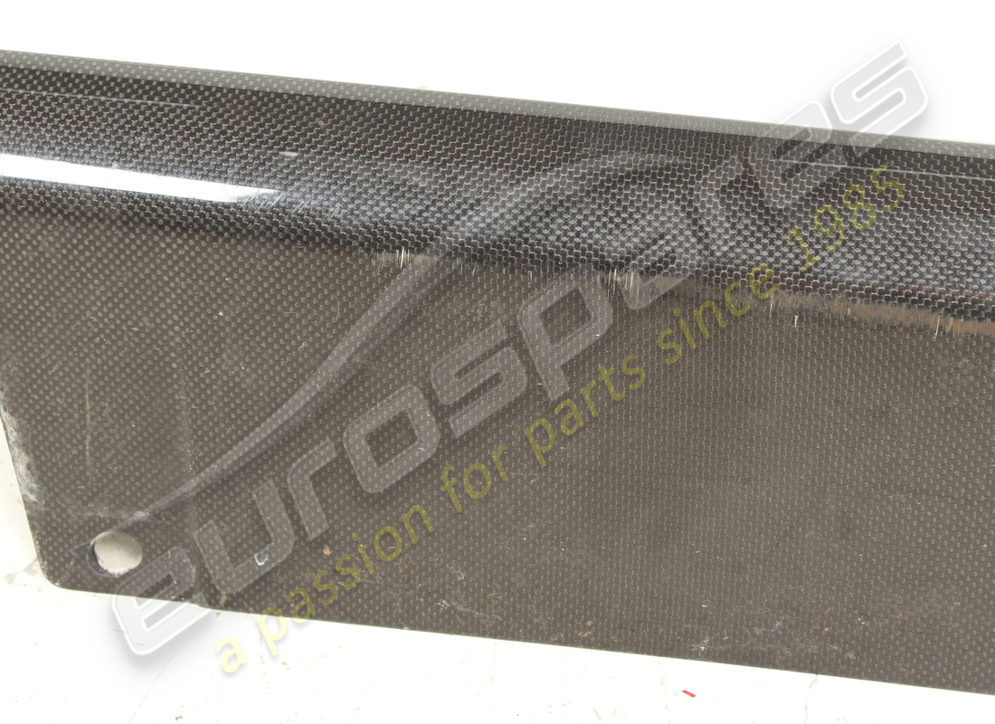 couvercle de seuil extérieur complet de ferrari endommagé. numéro de pièce 89130200 (4)