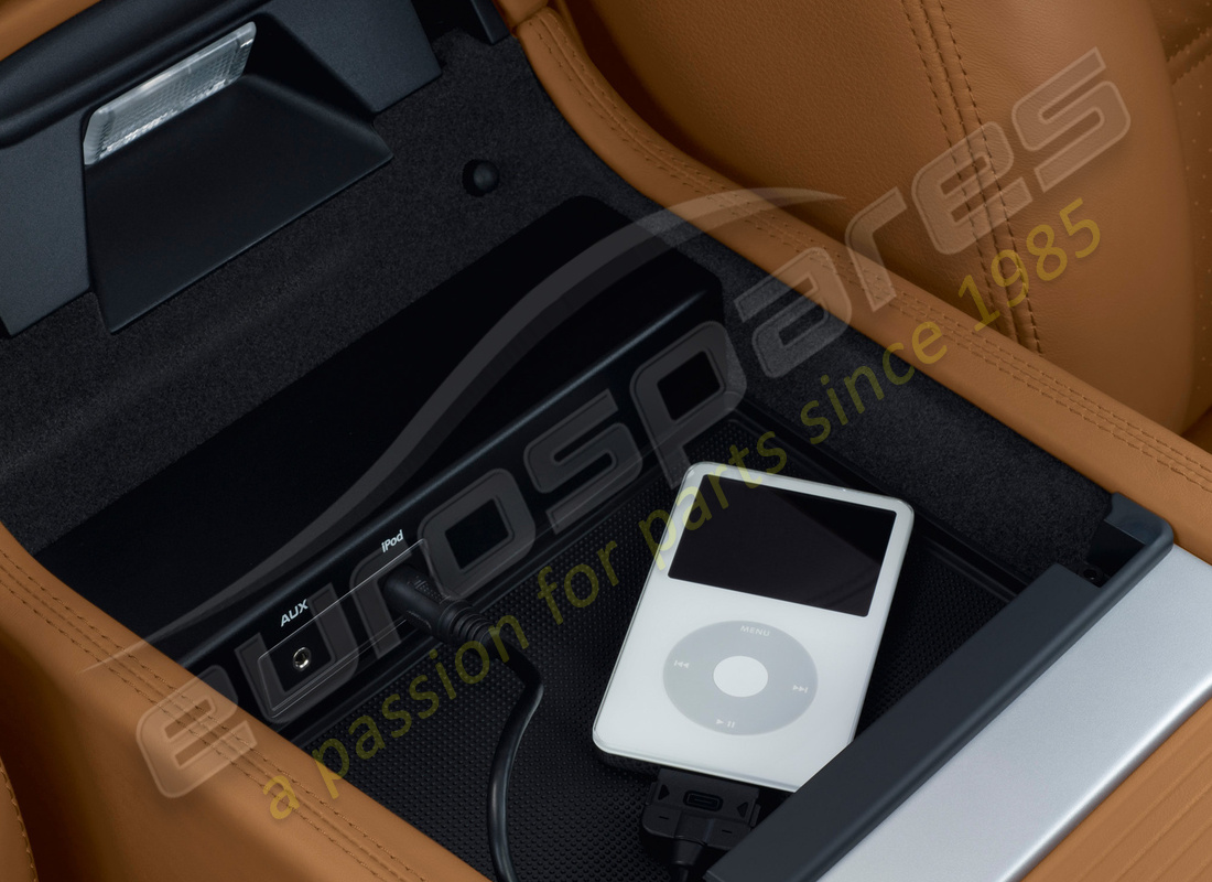 nouvelle interface audio universelle porsche (aux, usb par exemple pour ipod). numéro de pièce 95504490226 (2)