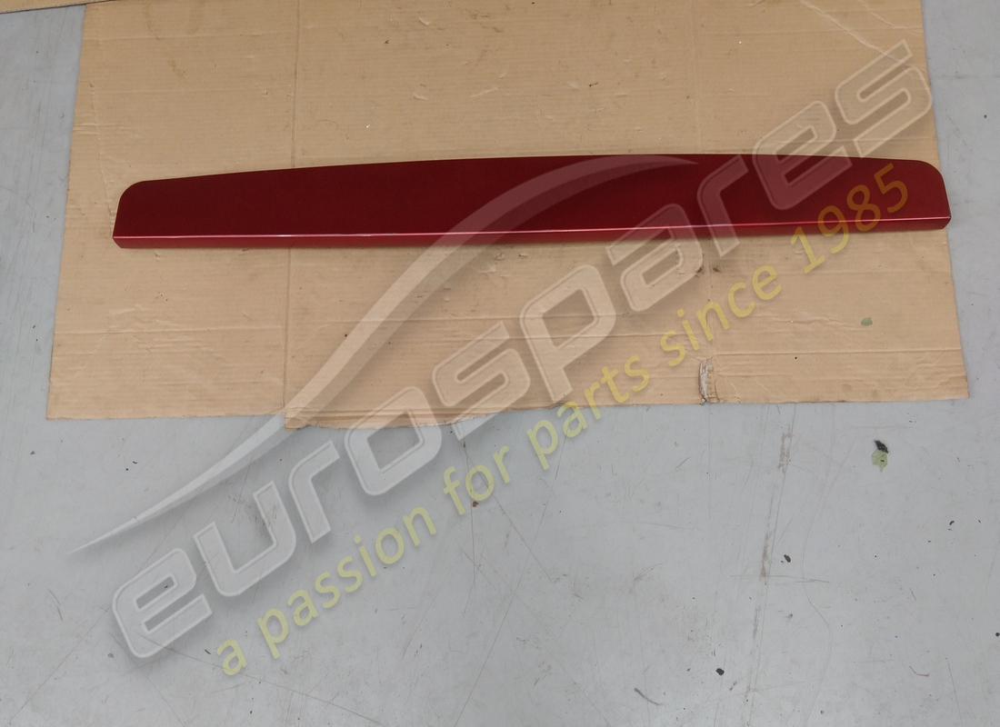 UTILISÉ Lamborghini GARNITURE . NUMÉRO DE PIÈCE 408853236B (1)