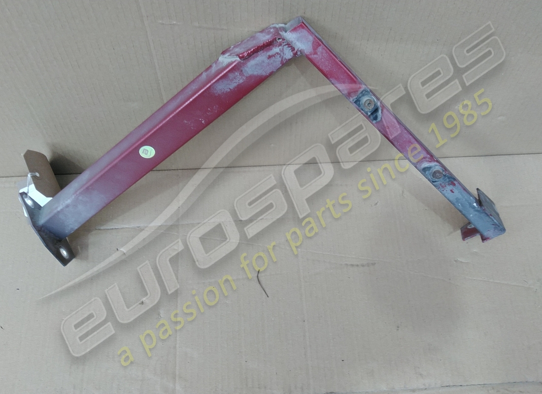 UTILISÉ Lamborghini SUPPORT . NUMÉRO DE PIÈCE 400806636 (1)