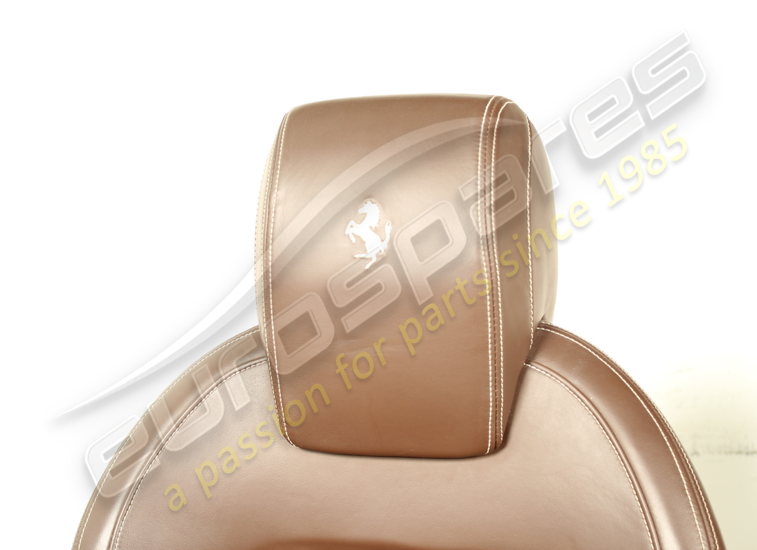 sièges complets d'occasion ferrari avec écrans arrière. référence eap1564144 (3)