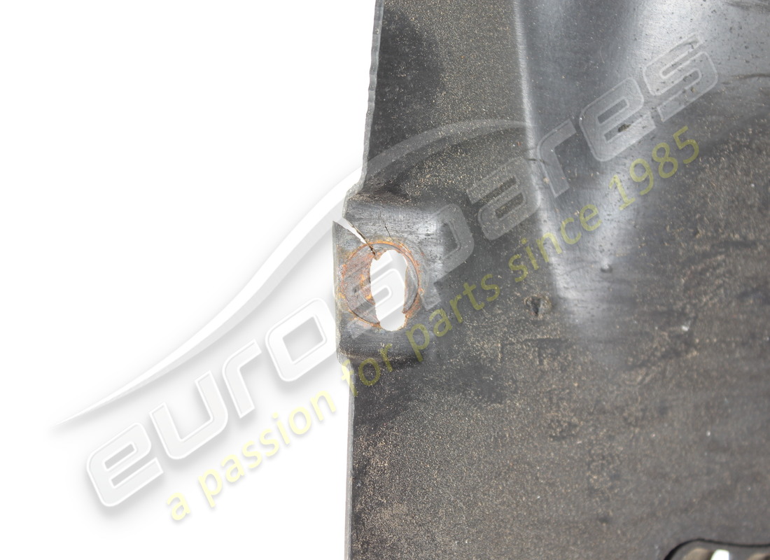 passage de roue arrière droit complet ferrari endommagé. numéro de pièce 88567400 (3)