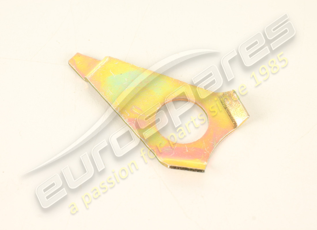 NOUVEAU MASERATI SUPPORT DE CHÂSSIS RAPIDE. PLAQUE À VIS. NUMÉRO DE PIÈCE 382700357 (1) nouveau maserati support de châssis rapide. plaque à vis. numéro de pièce 382700357 (1)