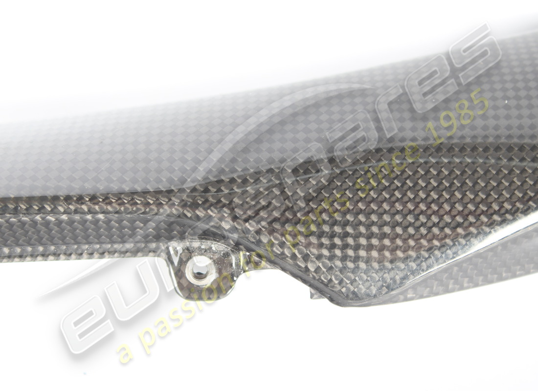 utilisé ferrari mobiletto ant. sup.sx carbone. numéro de pièce 765883 (2)