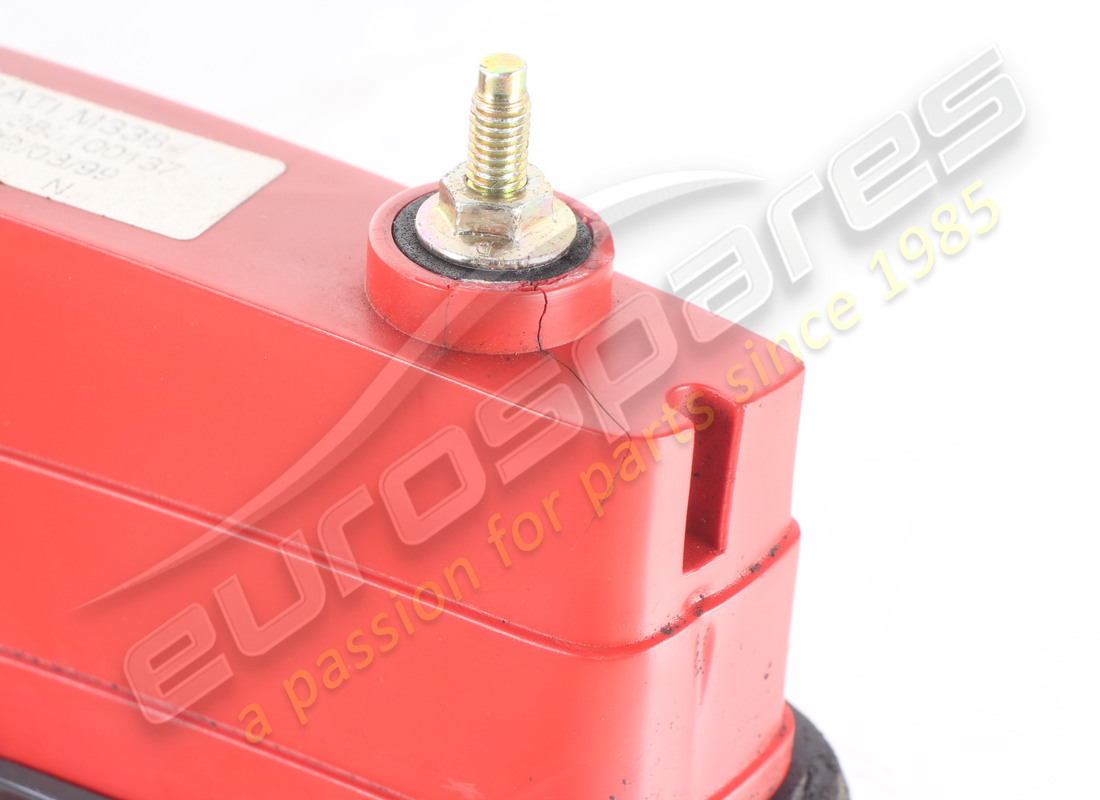 FEU ARRIÈRE GAUCHE MASERATI UTILISÉ AVEC LED FIXE. NUMÉRO DE PIÈCE 383100137 (4) feu arrière gauche maserati utilisé avec led fixe. numéro de pièce 383100137 (4)