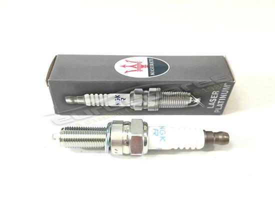 nouveau maserati numéro de pièce de la bougie d'allumage (ngk) 239242
