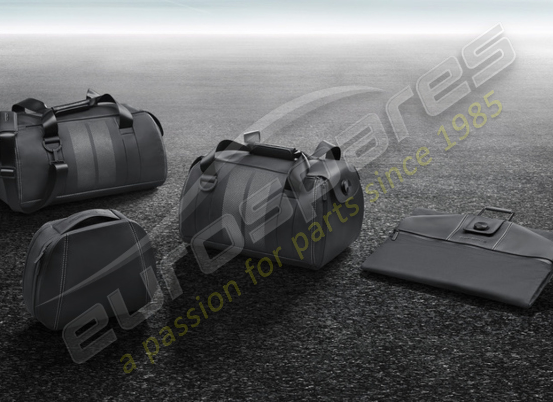 nouveau ensemble de sacs de voyage porsche. numéro de pièce 99104400060 (1)