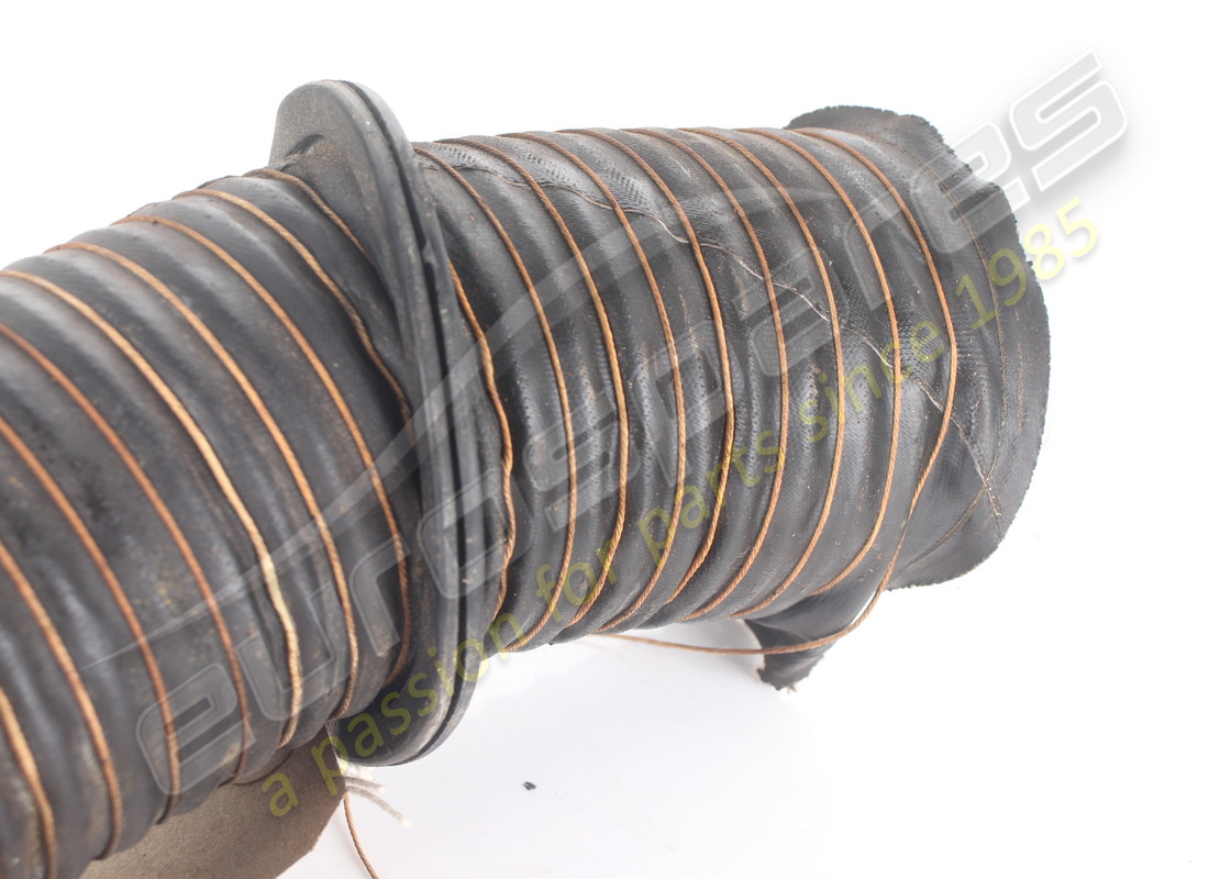 FERRARI CONDUITS D'AIR UTILISÉS. NUMÉRO DE PIÈCE 61790300 (2) ferrari conduits d'air utilisés. numéro de pièce 61790300 (2)