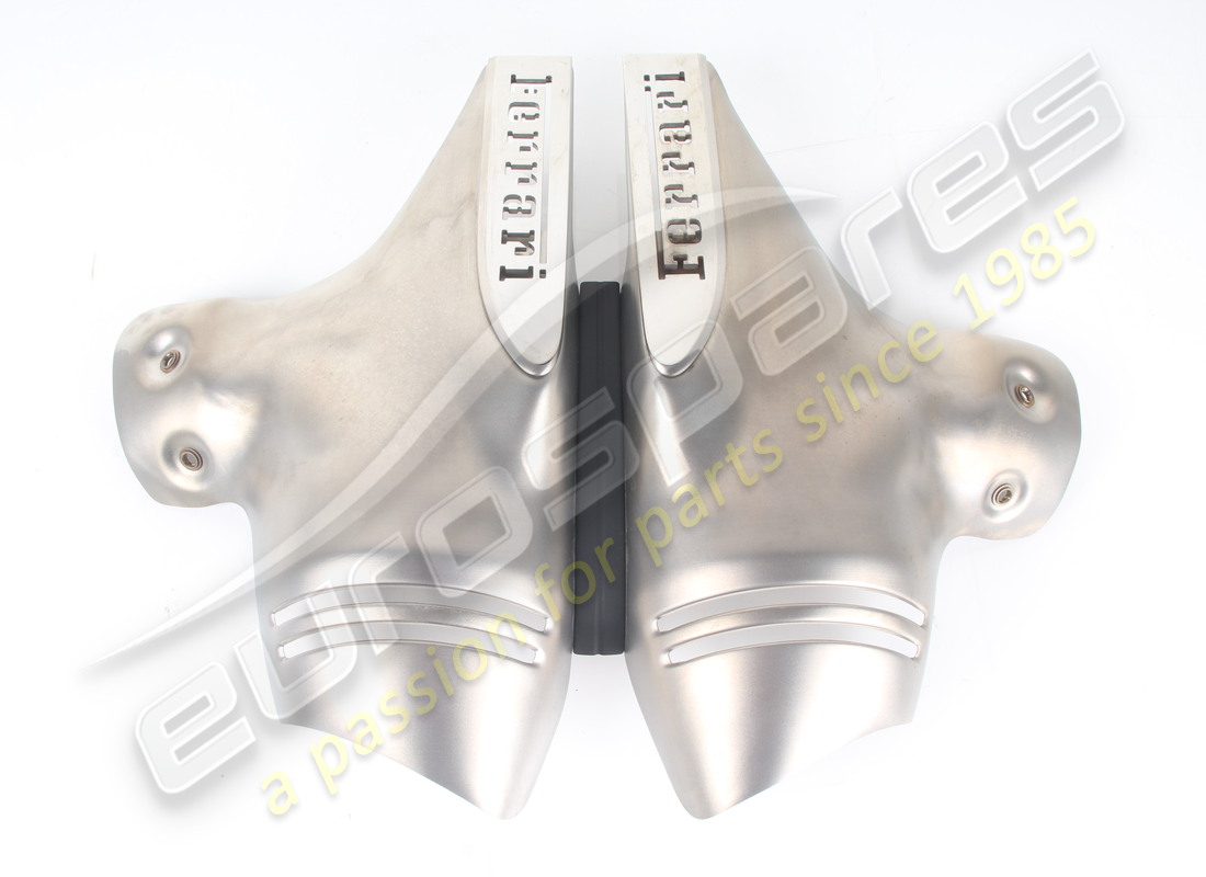 UTILISÉ Ferrari RIPARO CALORE SUPERIORE TURB . NUMÉRO DE PIÈCE 902850 (1)