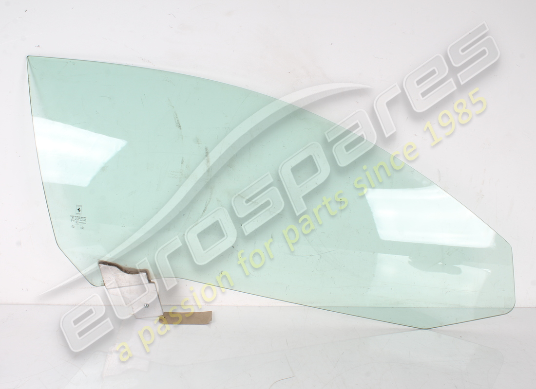 UTILISÉ Ferrari FENÊTRE DE PORTE DROITE. NUMÉRO DE PIÈCE 83614600 (1)