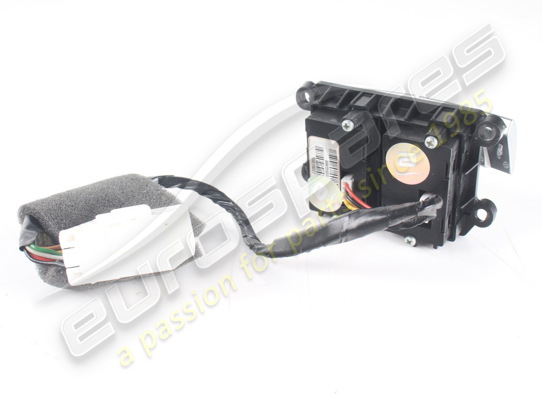 UTILISÉ FERRARI COMMANDE COMPLÈTE DE FENÊTRE ÉLECTRIQUE. NUMÉRO DE PIÈCE 88495600 (4) utilisé ferrari commande complète de fenêtre électrique. numéro de pièce 88495600 (4)