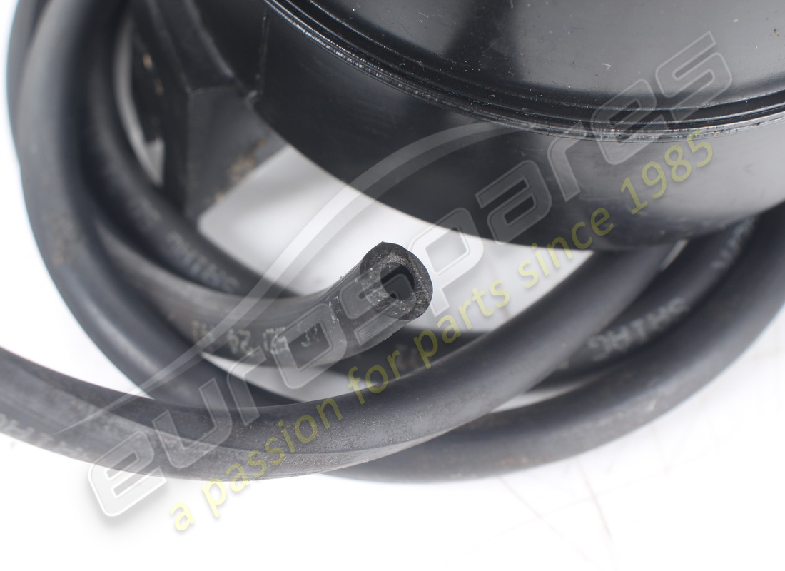 utilisé maserati maserati pièce 30551155. numéro de pièce 30551155 (5)