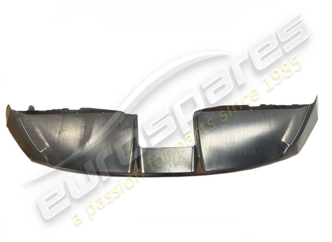 couvercle de lamborghini endommagé, pare-choc inférieur. numéro de pièce 400807527 (1)