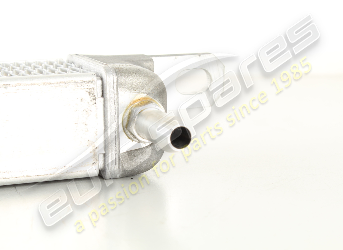 nouveau ensemble refroidisseur et support aston martin. référence 9d337869ca (3)