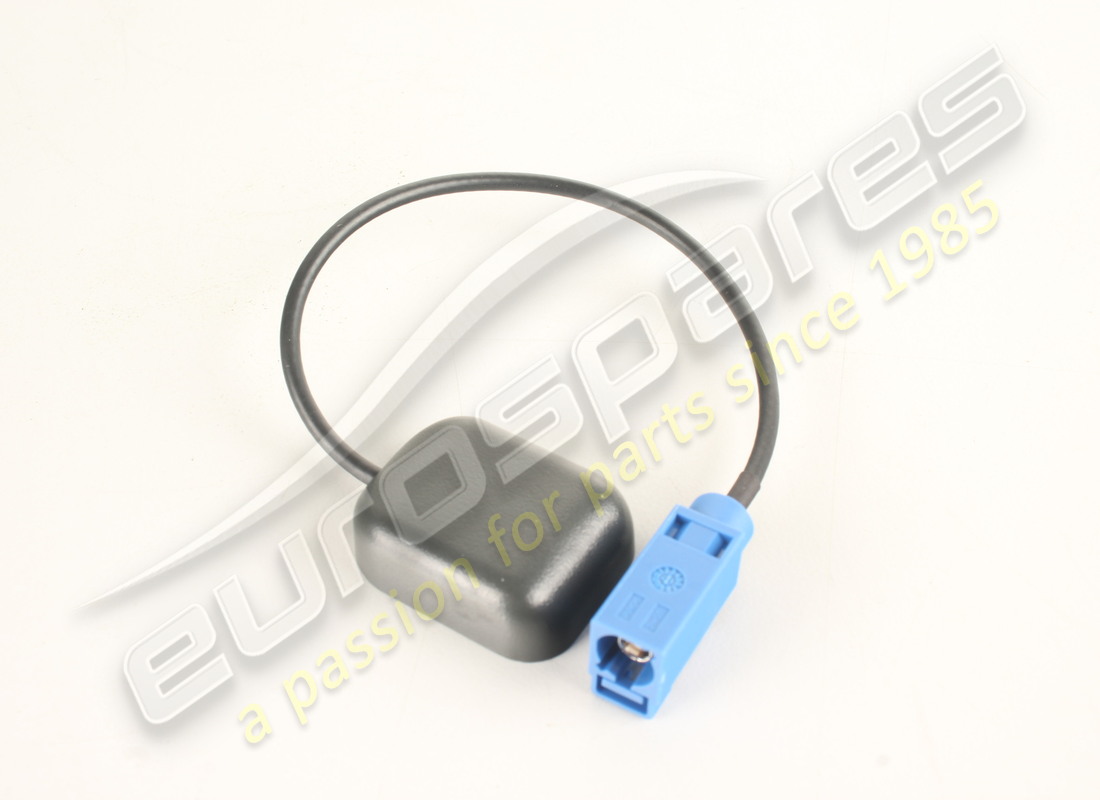 nouvelle antenne gps ferrari. numéro de pièce 278513 (1)