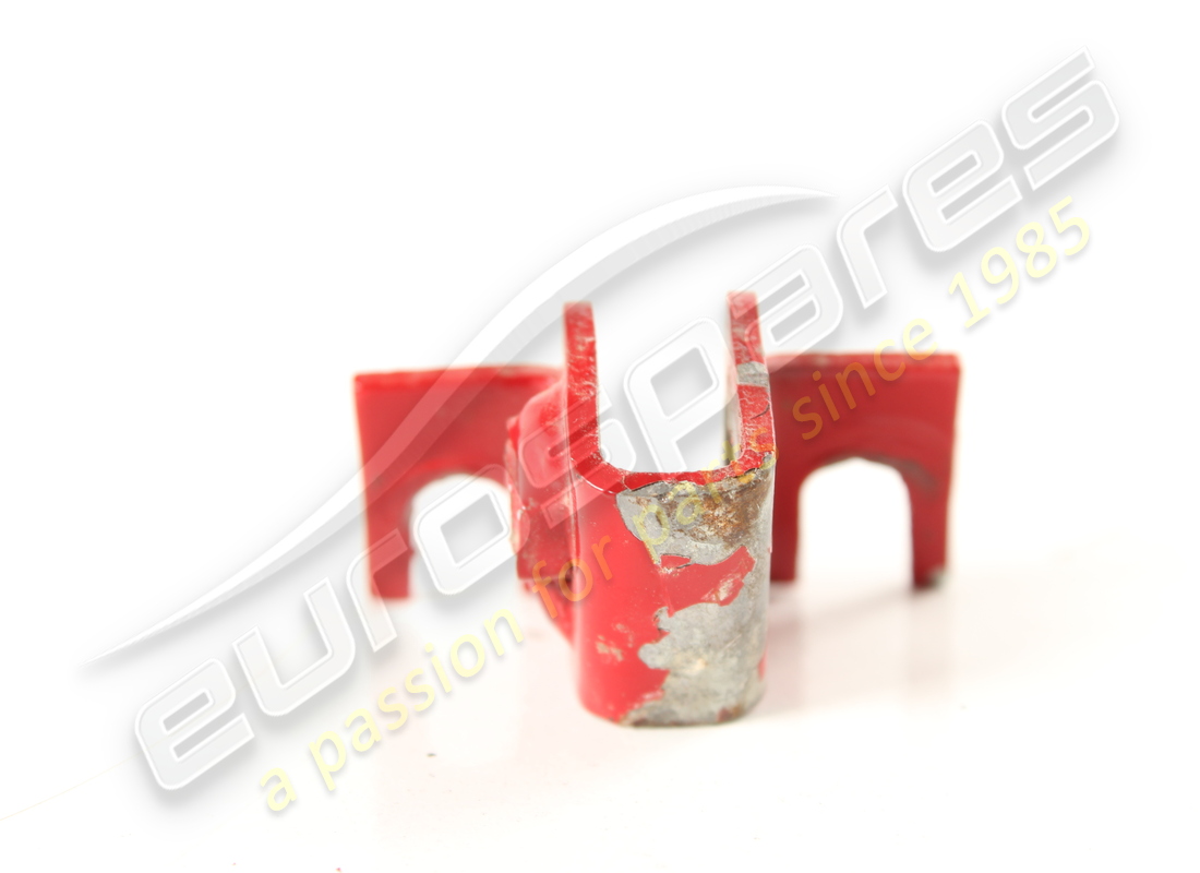 utilisé le support gauche ferrari. numéro de pièce 62316000 (2)