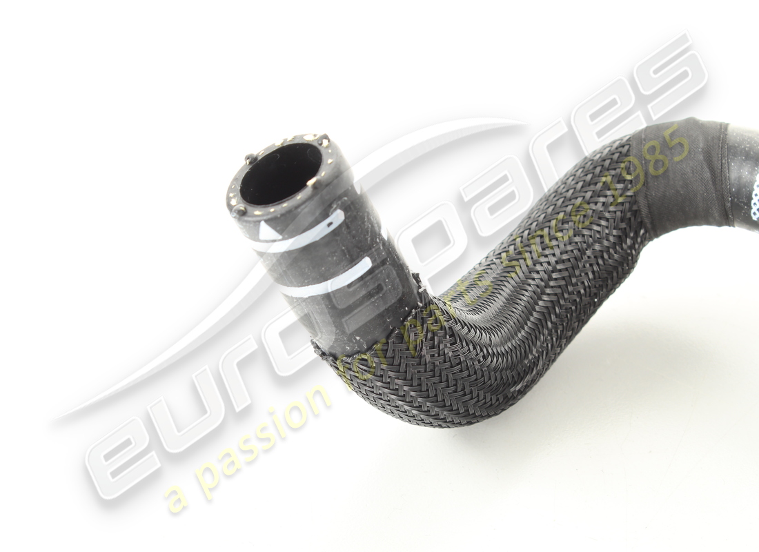 NOUVEAU TUYAU MASERATI PROVENANT DU RADIATEUR SECONDAIRE. RÉFÉRENCE 670003288 (5) nouveau tuyau maserati provenant du radiateur secondaire. référence 670003288 (5)