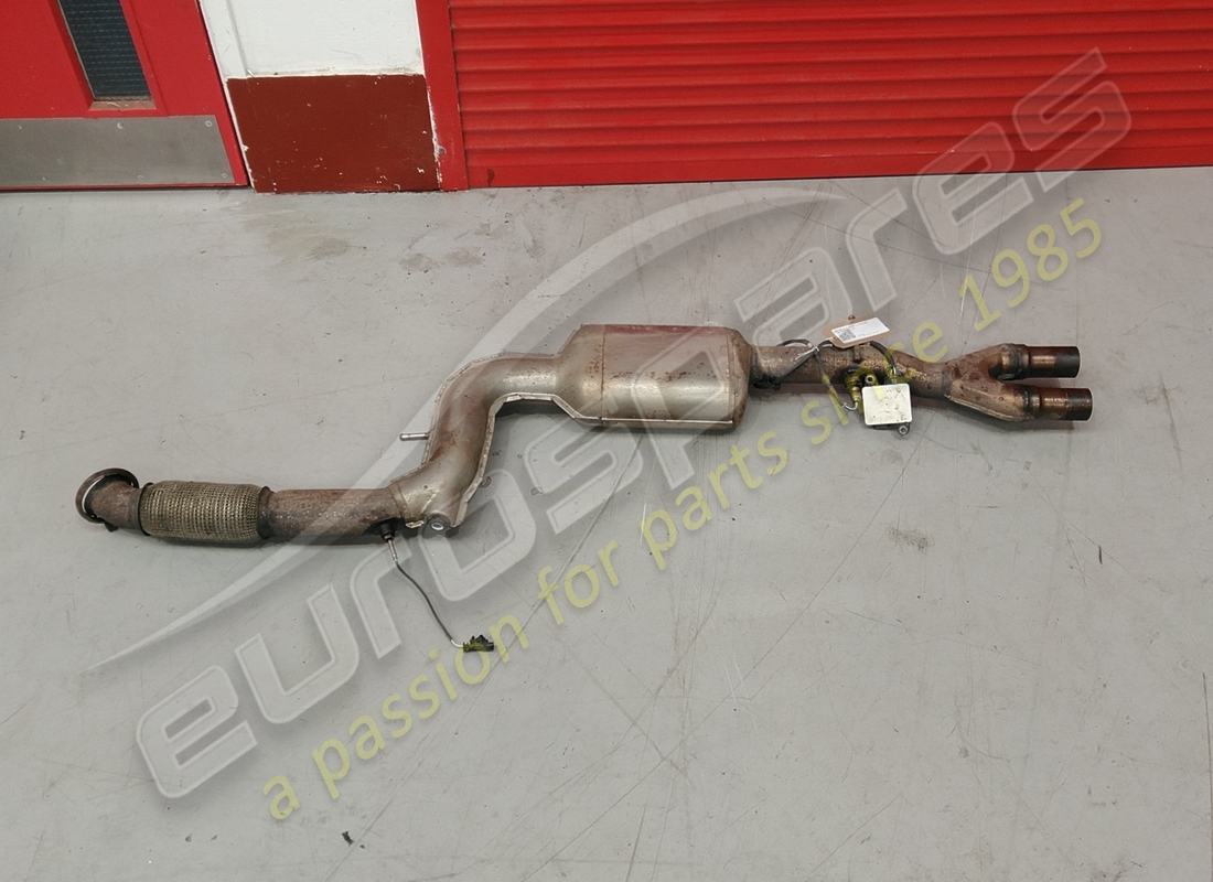 Eurospares BOÎTE CENTRALE D'ÉCHAPPEMENT ET CAPTEURS UTILISÉS. NUMÉRO DE PIÈCE EAP1374258 (1)