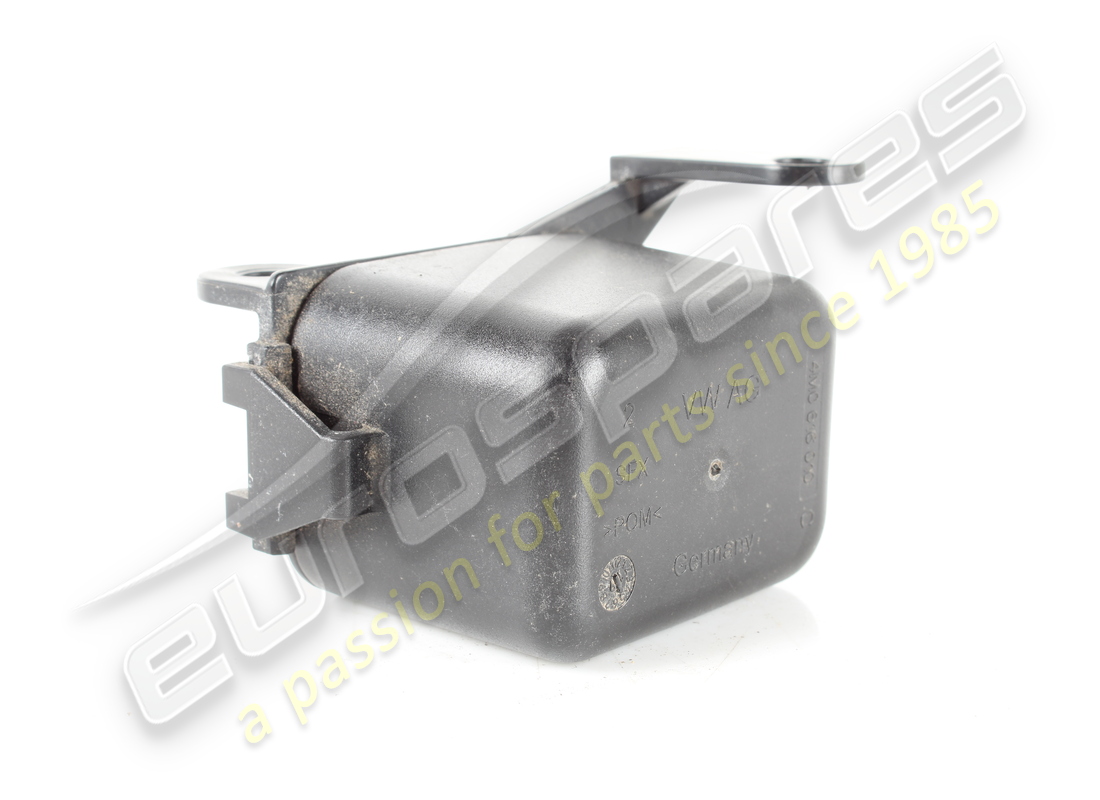 SILENCIEUX LAMBORGHINI D'OCCASION PL73. NUMÉRO DE PIÈCE 4M0616010C (6) silencieux lamborghini d'occasion pl73. numéro de pièce 4m0616010c (6)