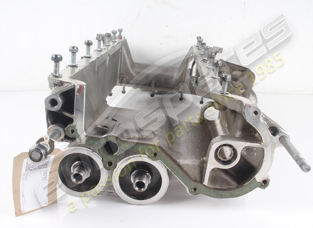 carter d'huile moteur ferrari utilisé. numéro de pièce 165757 (2)