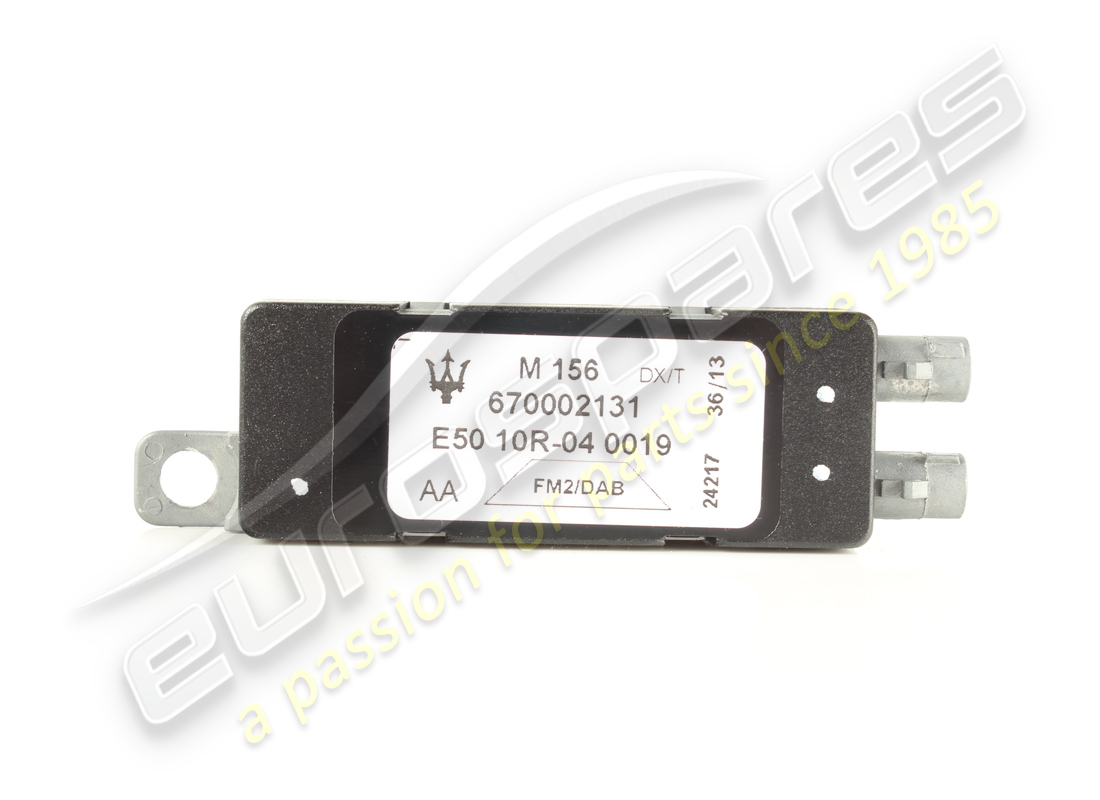 UTILISÉ Maserati FM2/DAB AMPLIFICATEUR . NUMÉRO DE PIÈCE 670002131 (1)