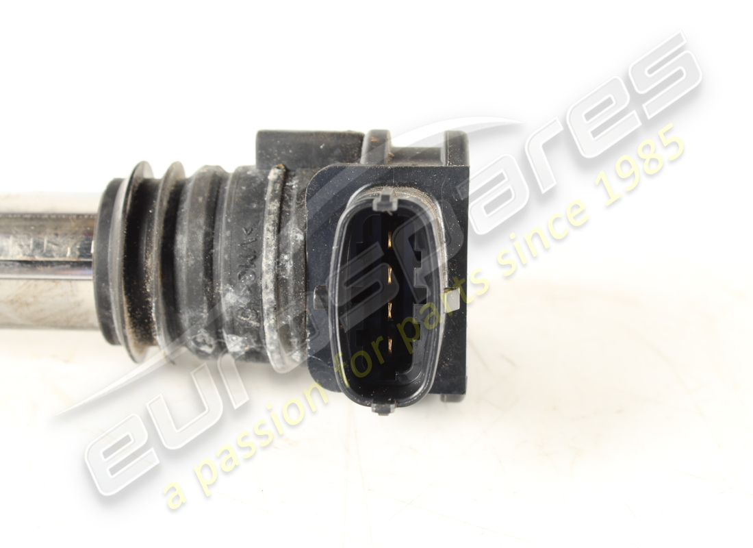 bobine d'allumage ferrari utilisée. numéro de pièce 337713 (5)