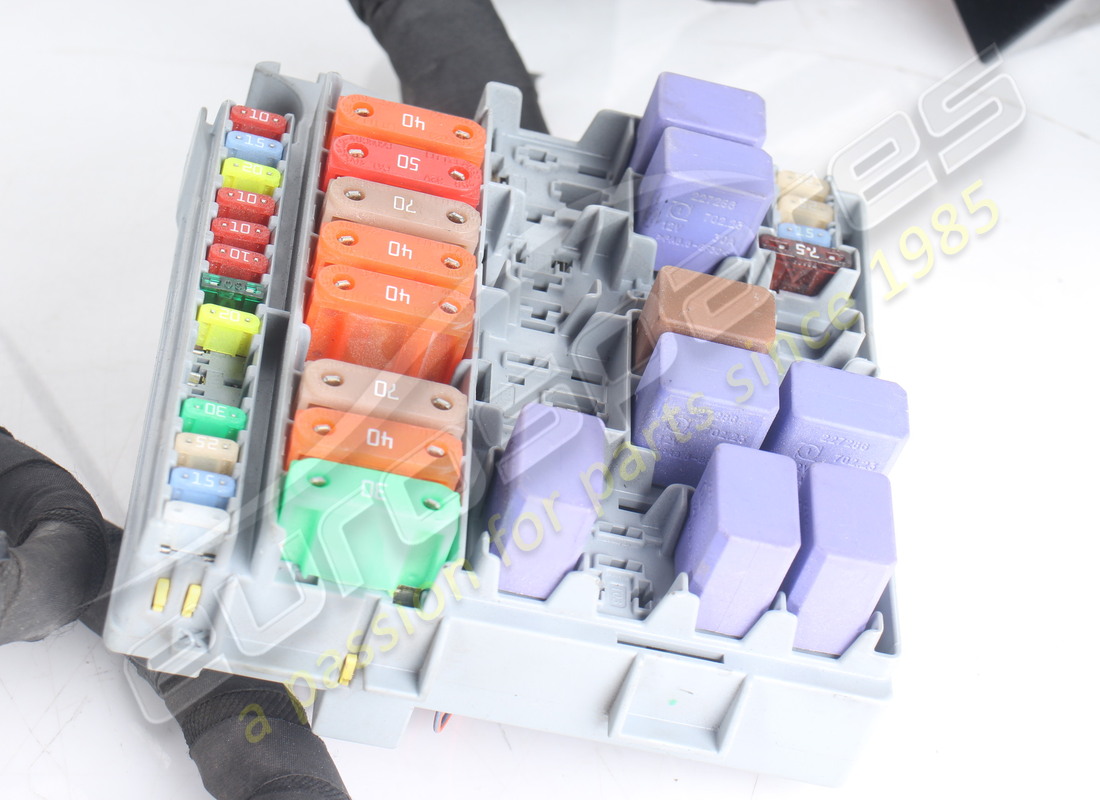 ENDOMMAGÉ FERRARI CAVO ANTÉRIEUR. NUMÉRO DE PIÈCE 266265 (3) endommagé ferrari cavo antérieur. numéro de pièce 266265 (3)