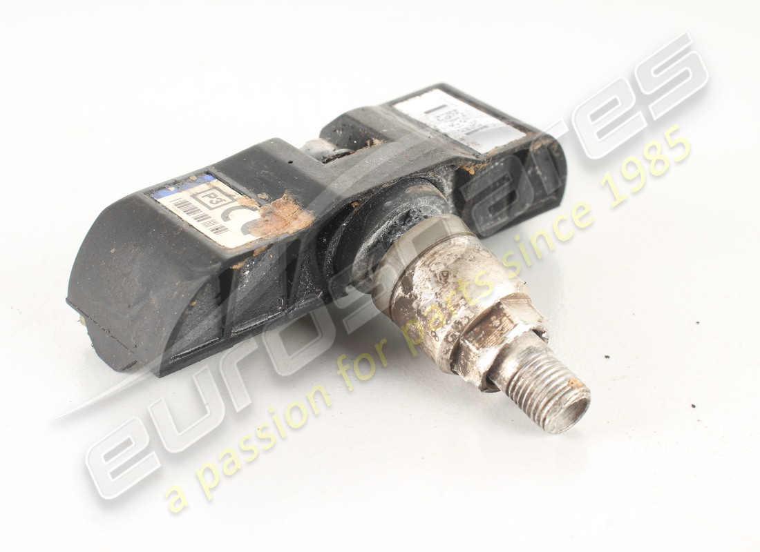 ENSEMBLE ÉMETTEUR/VALVE ET BAGUE D'OCCASION Aston Martin (ROUE 1). RÉFÉRENCE 1R123610357 (1)