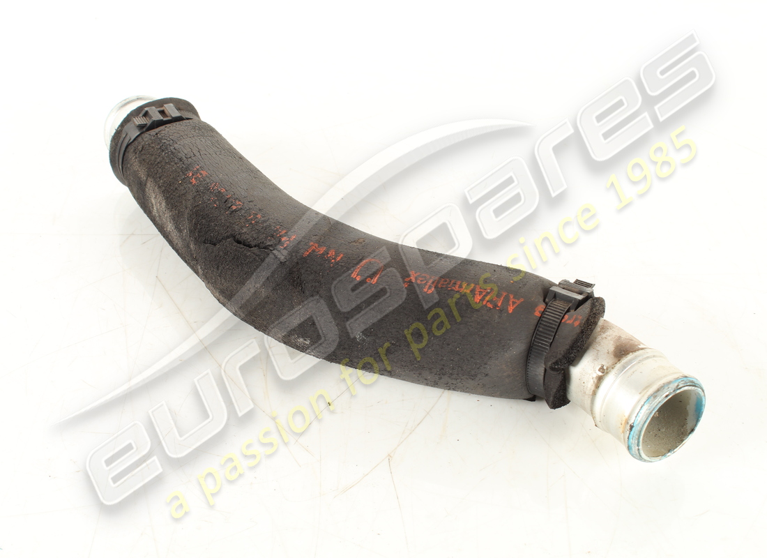 Ferrari TUYAU D'EAU UTILISÉ. NUMÉRO DE PIÈCE 122850 (1)