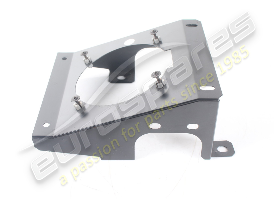 utilisé le support maserati. numéro de pièce 388300288 (2)