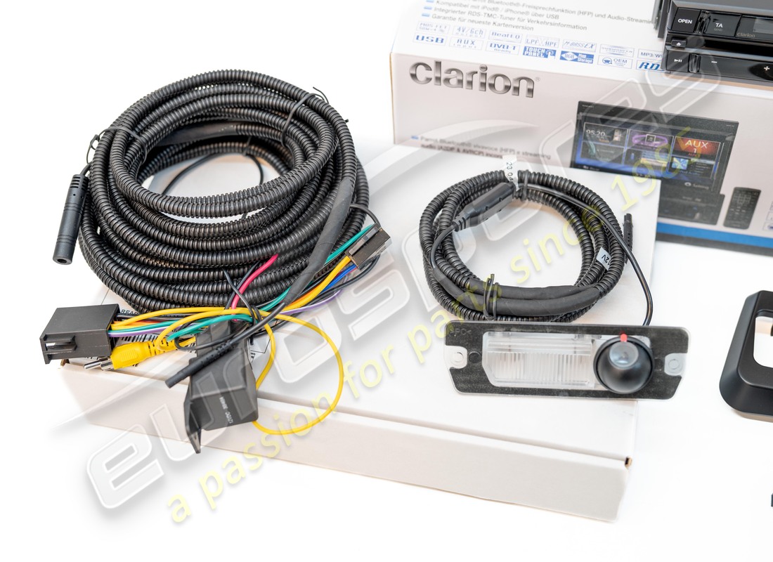 NOUVEAU FERRARI F430 SYSTÈME D'INFODIVERTISSEMENT KI. NUMÉRO DE PIÈCE 70003465 (2) nouveau ferrari f430 système d'infodivertissement ki. numéro de pièce 70003465 (2)