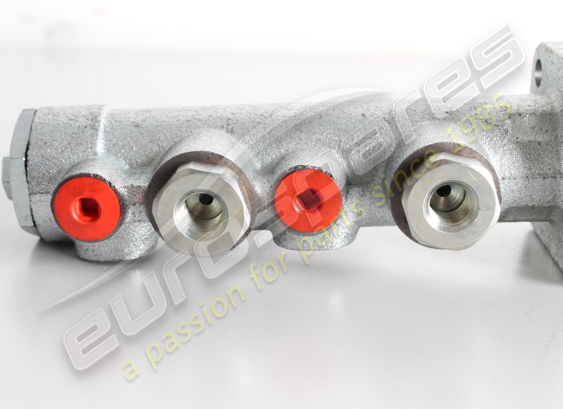 nouveau cylindre de frein eurospares. numéro de pièce 004205397 (3)