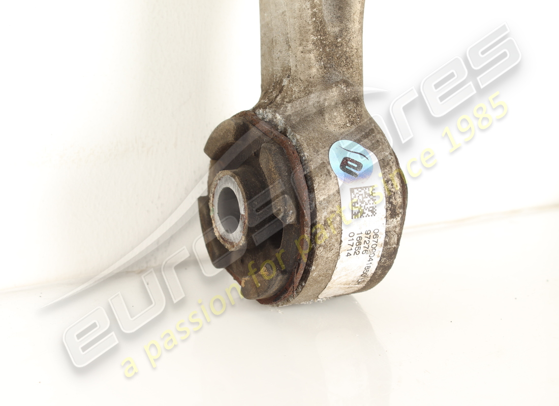 levier supérieur gauche de suspension avant d'occasion maserati. numéro de pièce 670004185 (3)